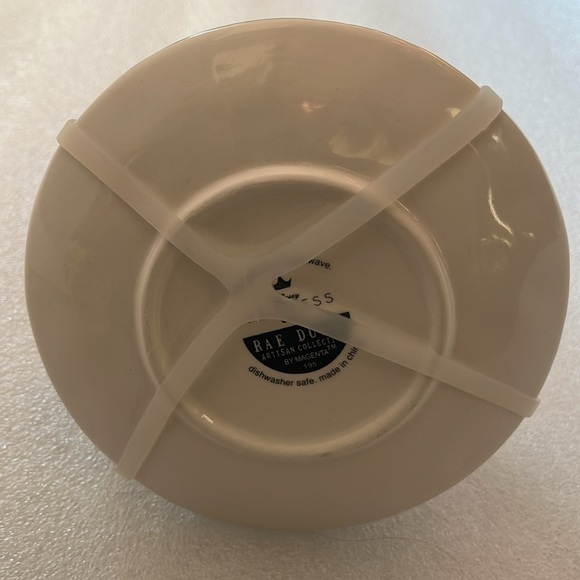 🆕 Rae Dunn Disney Princess Cinderella Carriage Cup and Saucer Embossed Graphic - Picture 9 of 13